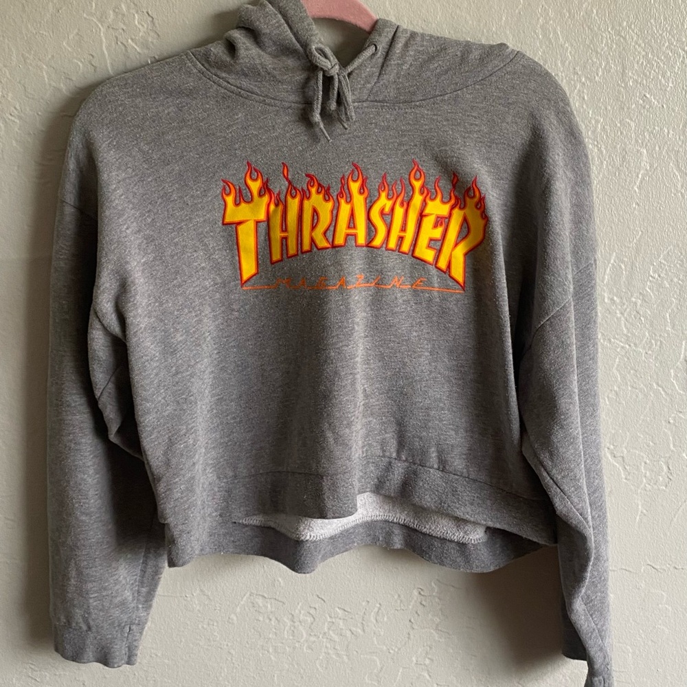 Thrasher cropped gray hoodie
